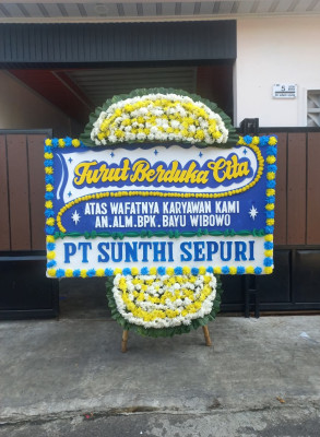 Papan Bunga Duka di Kerinci